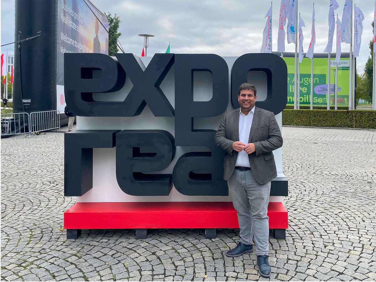Aaron August und Dr. Janek Sanders von AUSA Immobilien auf der EXPO REAL 2025 in München