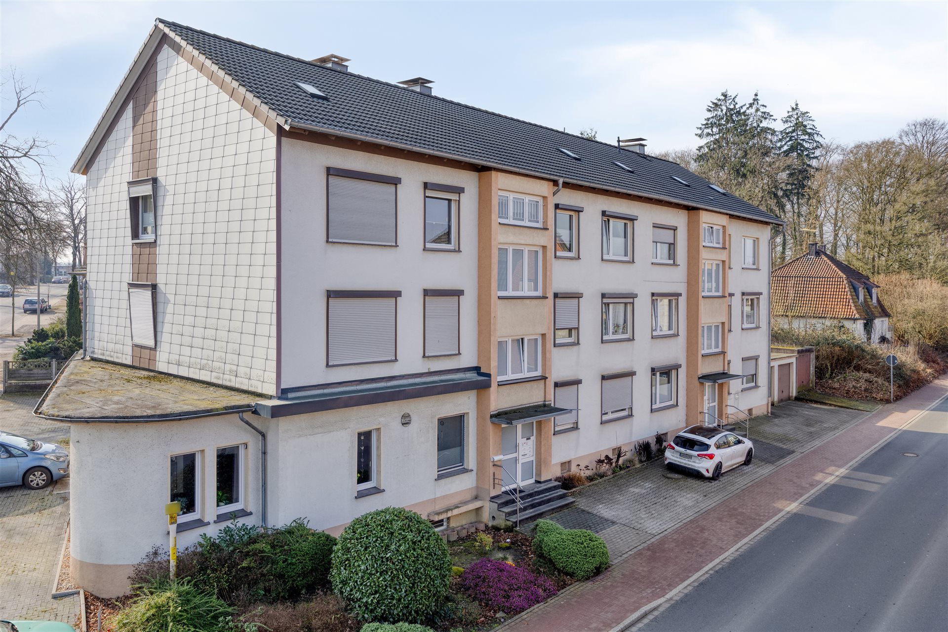Wohnungspaket Selm – Außenansicht frontal mit Eingang