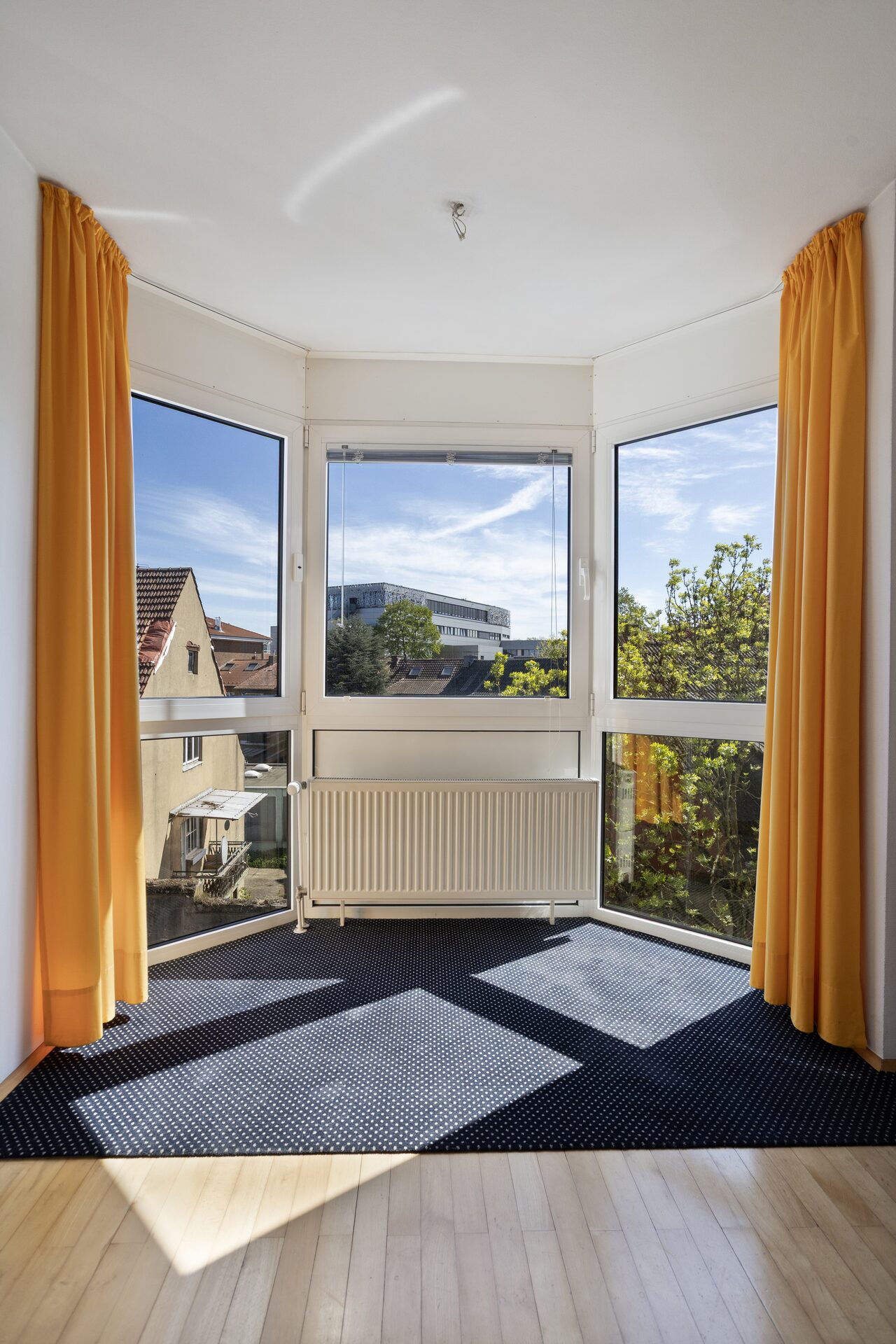 Eigentumswohnung Münster – Erker mit Tageslicht und Stadtblick