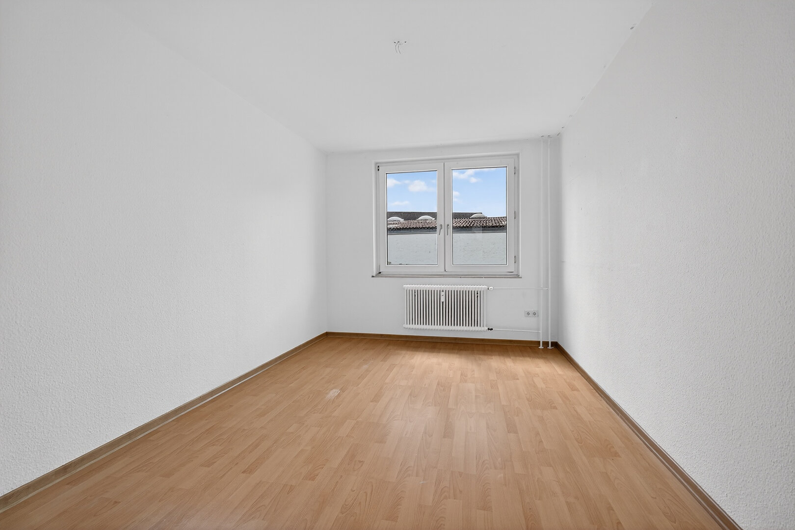 4-Zimmer-Erdgeschosswohnung Bielefeld-Senne – Südloggia mit Blick ins Grüne