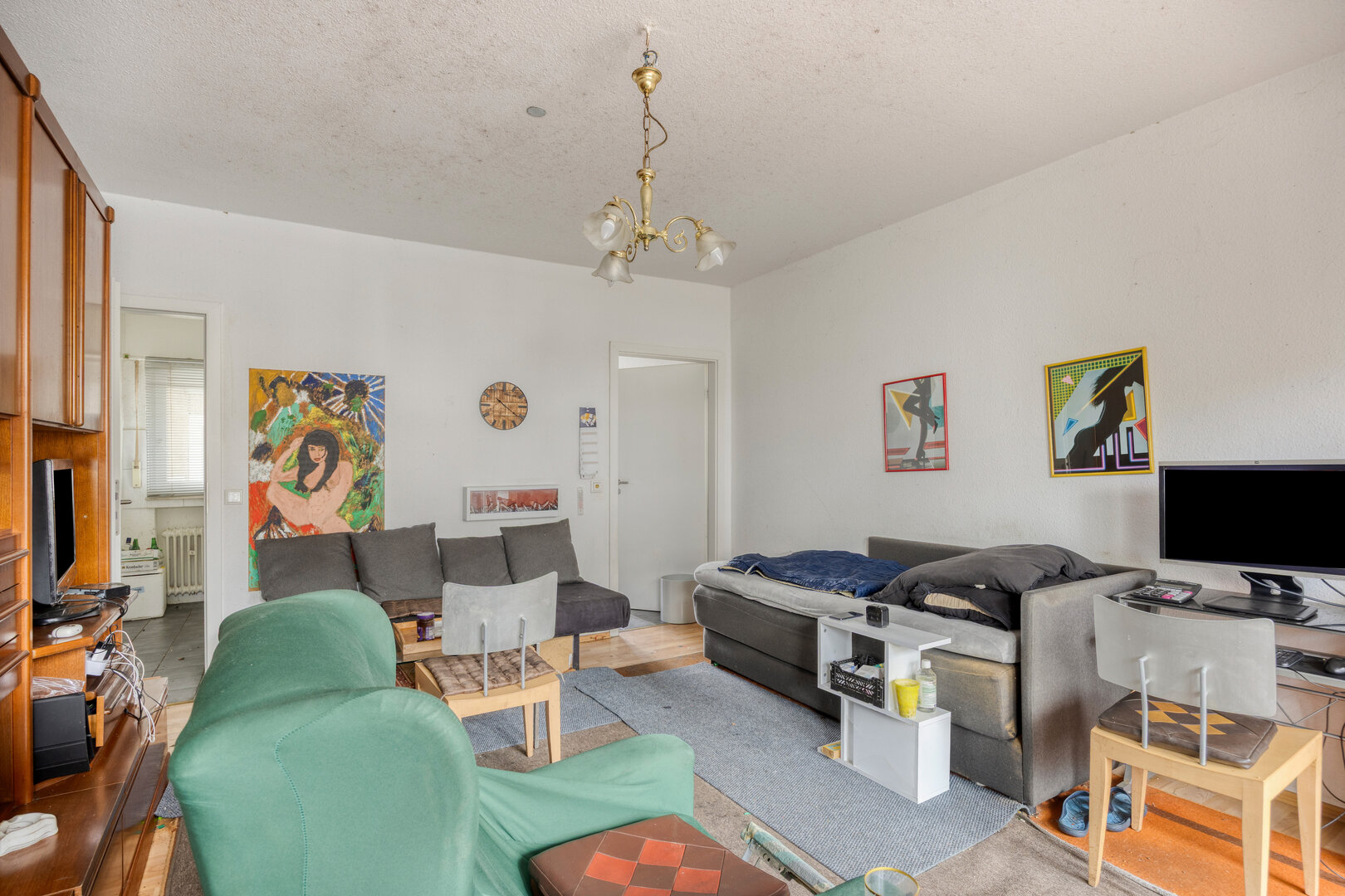 Eigentumswohnung Beckum – helles Wohnzimmer mit Zugang zum Flur