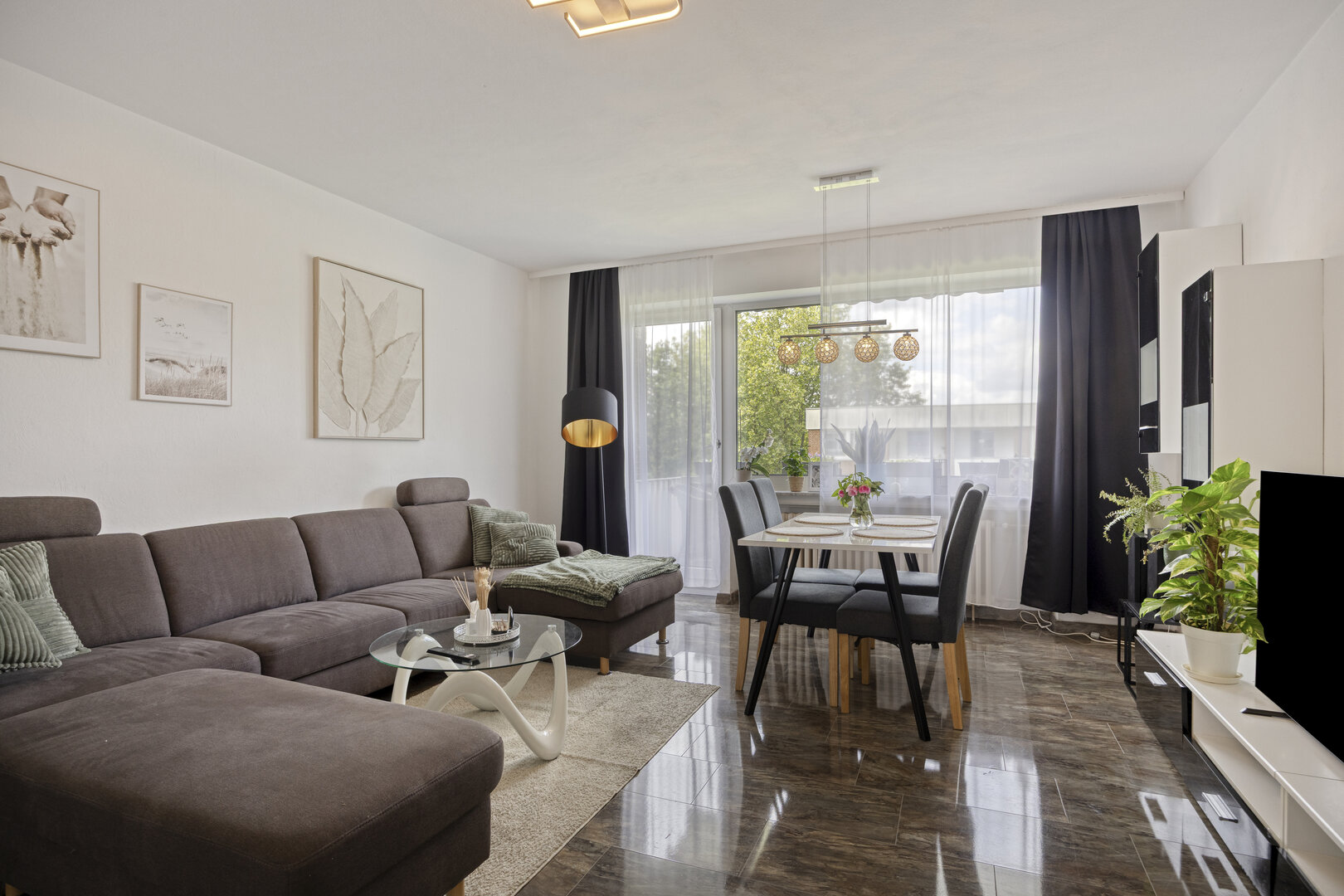 2-Zimmer-Wohnung Münster-Coerde – Außenansicht Wohnanlage mit Garten