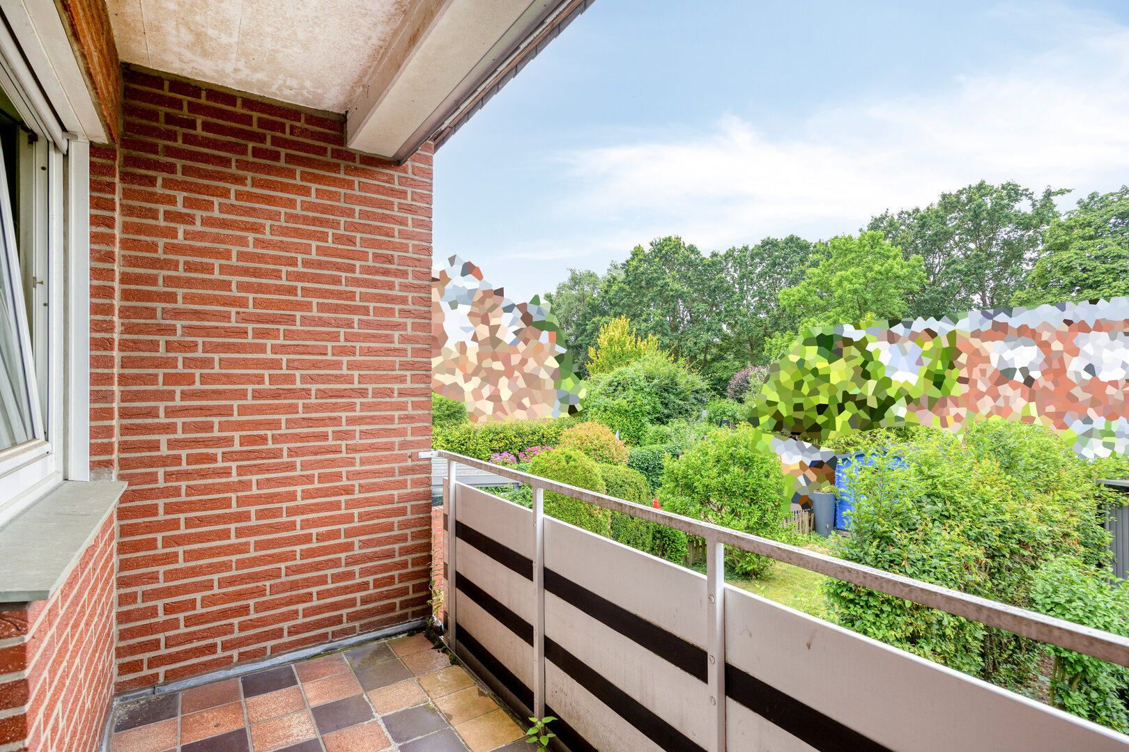 Reihenmittelhaus Münster-Hiltrup – Balkon mit Blick in den Garten