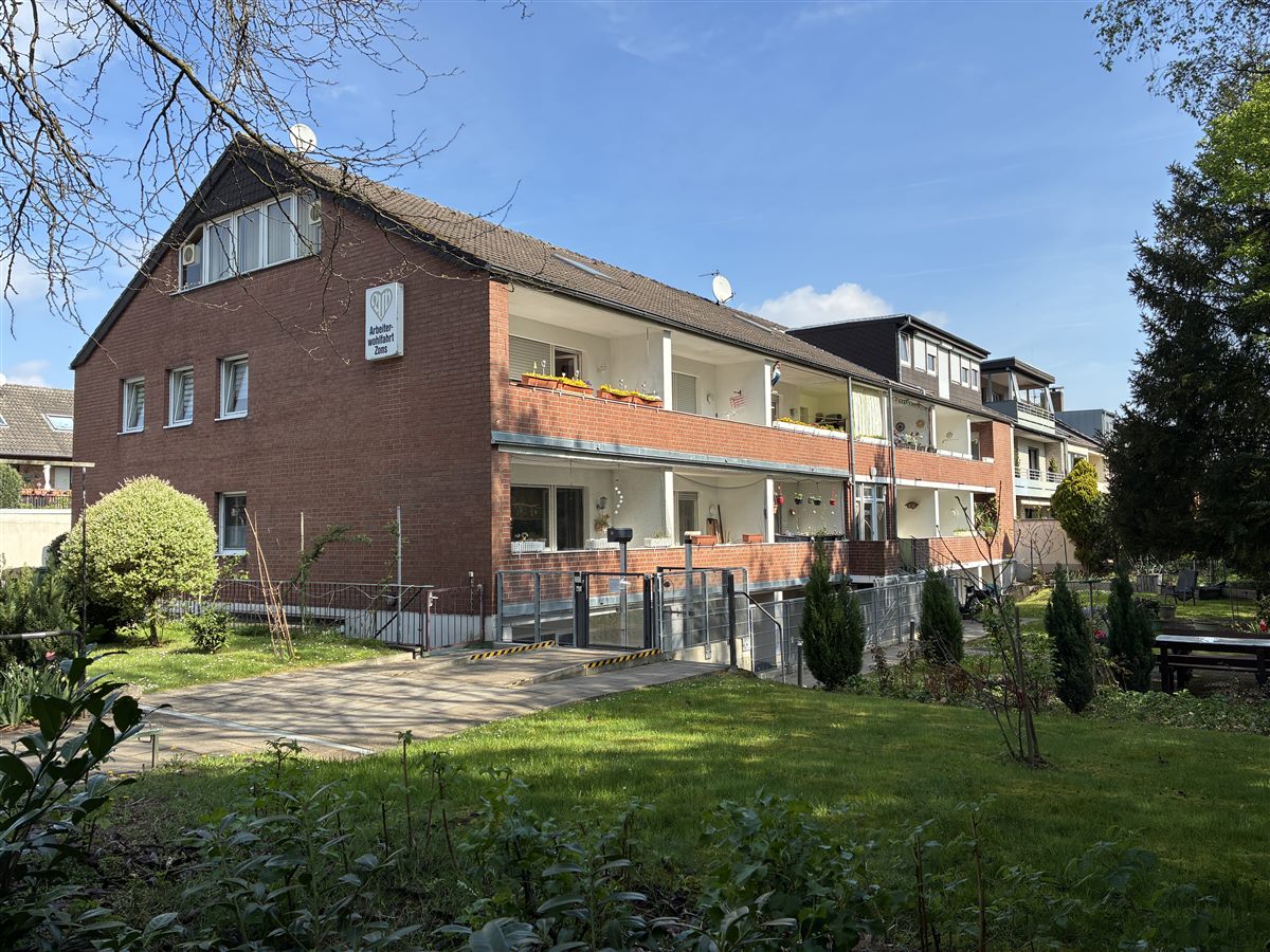 Mehrfamilienhaus Dormagen Raabestraße